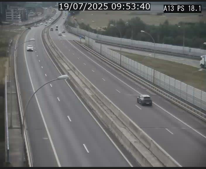 Traffic live webcam Luxembourg Dudelange - A13 direction Croix de Bettembourg - BK 18.1
