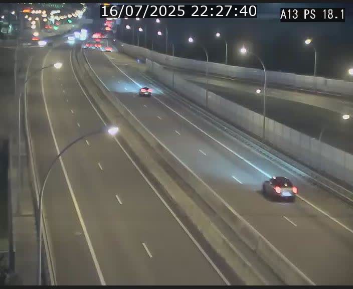 Traffic live webcam Luxembourg Dudelange - A13 direction Croix de Bettembourg - BK 18.1