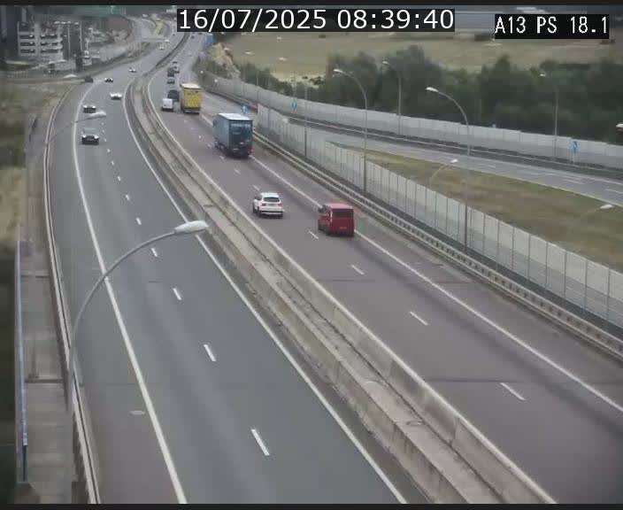 Traffic live webcam Luxembourg Dudelange - A13 direction Croix de Bettembourg - BK 18.1