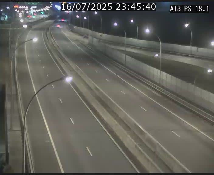 Traffic live webcam Luxembourg Dudelange - A13 direction Croix de Bettembourg - BK 18.1