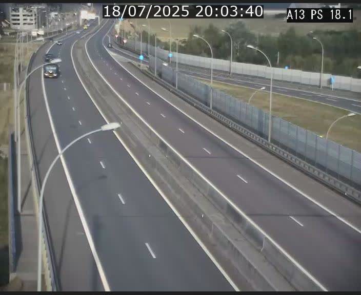 Traffic live webcam Luxembourg Dudelange - A13 direction Croix de Bettembourg - BK 18.1