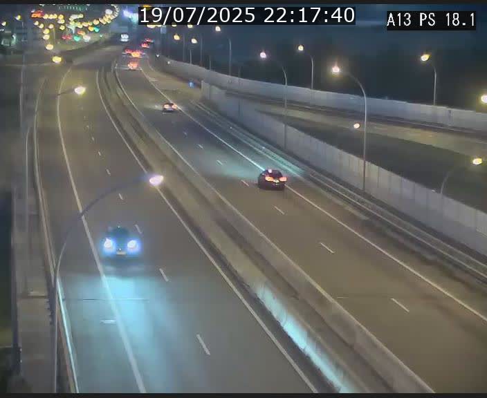 Traffic live webcam Luxembourg Dudelange - A13 direction Croix de Bettembourg - BK 18.1