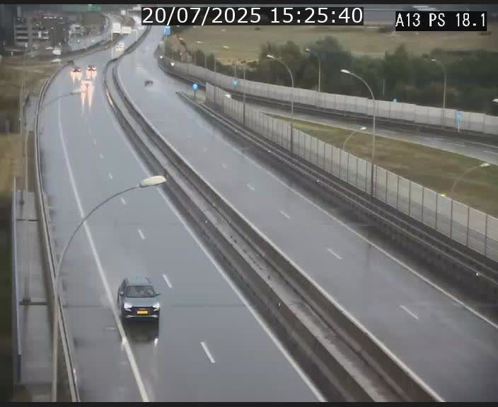 Traffic live webcam Luxembourg Dudelange - A13 direction Croix de Bettembourg - BK 18.1