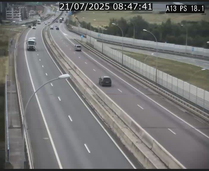 Traffic live webcam Luxembourg Dudelange - A13 direction Croix de Bettembourg - BK 18.1