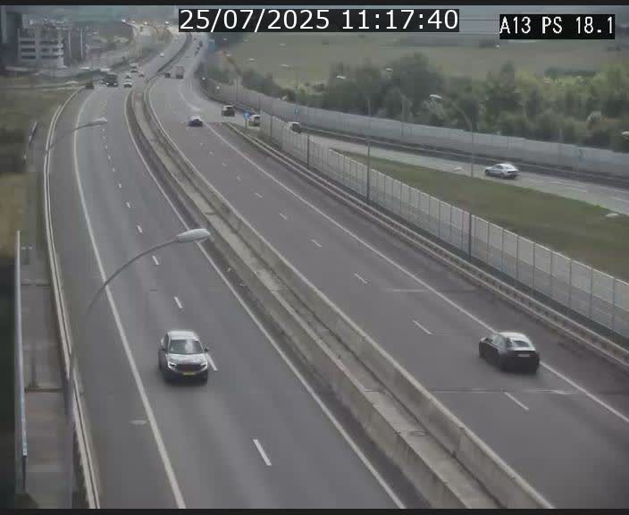 Traffic live webcam Luxembourg Dudelange - A13 direction Croix de Bettembourg - BK 18.1