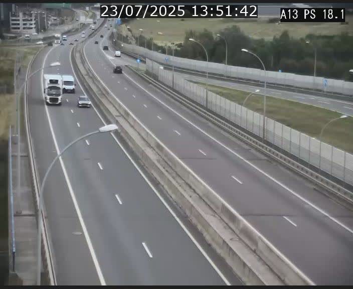 Traffic live webcam Luxembourg Dudelange - A13 direction Croix de Bettembourg - BK 18.1