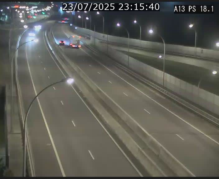 Traffic live webcam Luxembourg Dudelange - A13 direction Croix de Bettembourg - BK 18.1