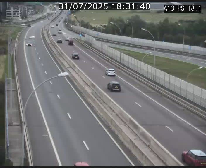 Traffic live webcam Luxembourg Dudelange - A13 direction Croix de Bettembourg - BK 18.1