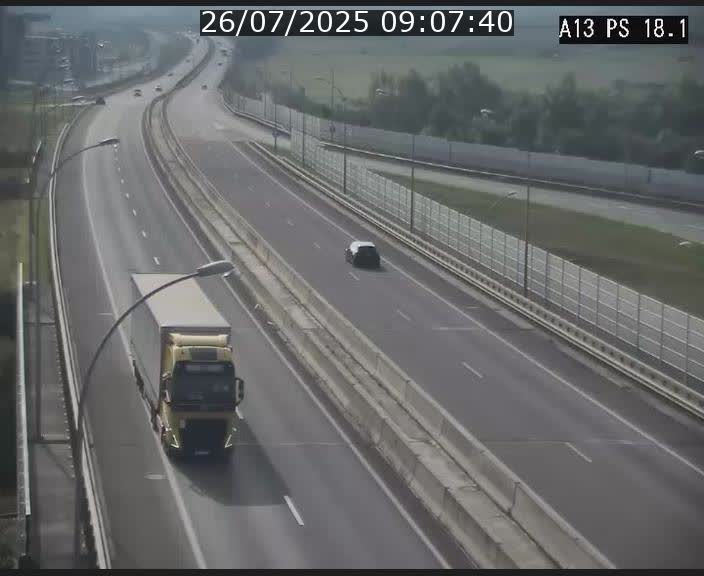 Traffic live webcam Luxembourg Dudelange - A13 direction Croix de Bettembourg - BK 18.1