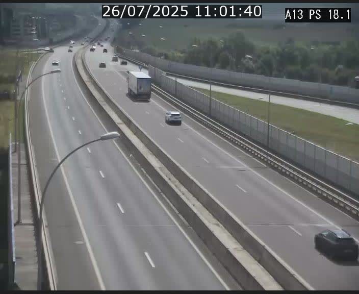 Traffic live webcam Luxembourg Dudelange - A13 direction Croix de Bettembourg - BK 18.1