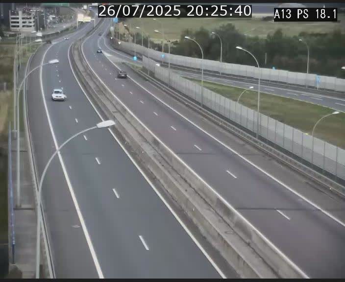 Traffic live webcam Luxembourg Dudelange - A13 direction Croix de Bettembourg - BK 18.1