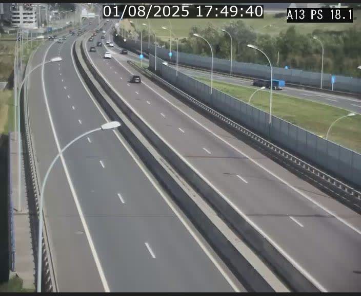Traffic live webcam Luxembourg Dudelange - A13 direction Croix de Bettembourg - BK 18.1
