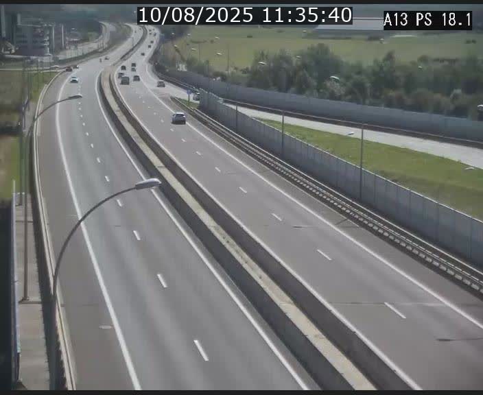 Traffic live webcam Luxembourg Dudelange - A13 direction Croix de Bettembourg - BK 18.1