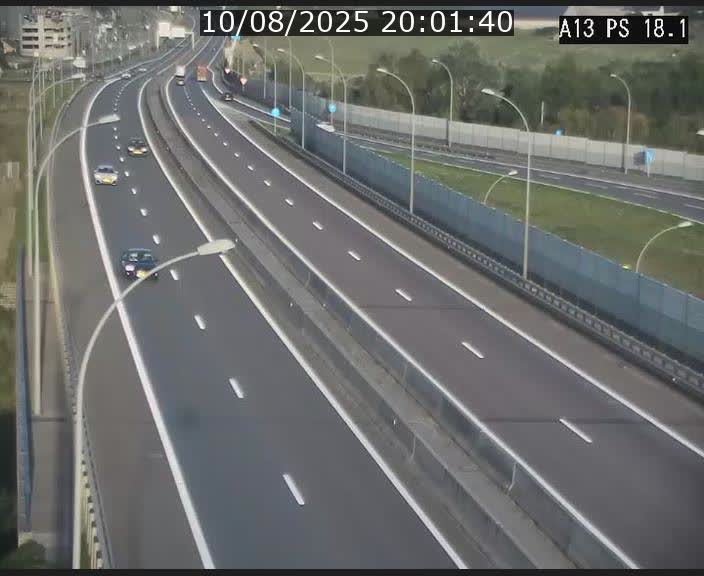 Traffic live webcam Luxembourg Dudelange - A13 direction Croix de Bettembourg - BK 18.1
