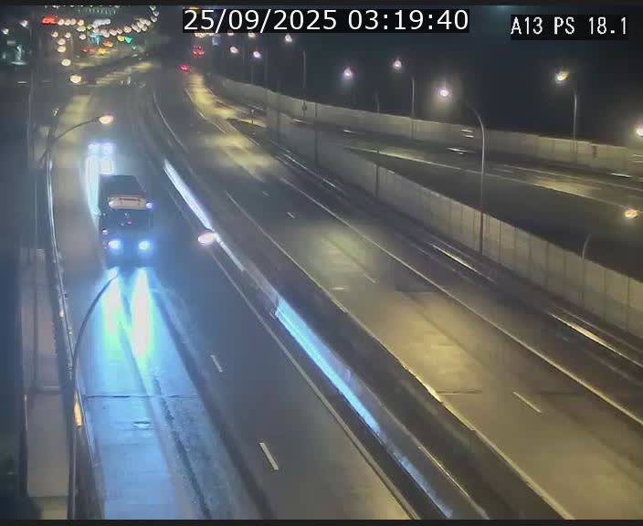 Traffic live webcam Luxembourg Dudelange - A13 direction Croix de Bettembourg - BK 18.1