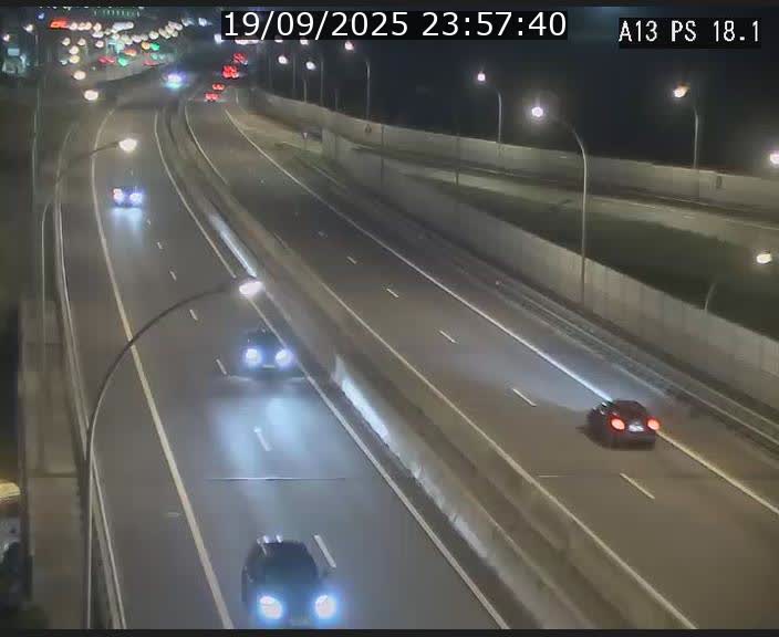 <h2>Traffic live webcam Luxembourg Dudelange - A13 direction Croix de Bettembourg - BK 18.1</h2>
