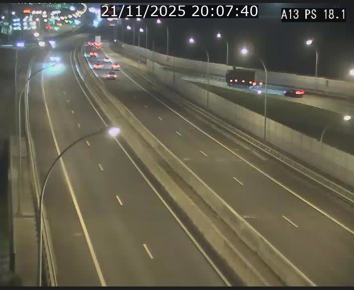 <h2>Traffic live webcam Luxembourg Dudelange - A13 direction Croix de Bettembourg - BK 18.1</h2>