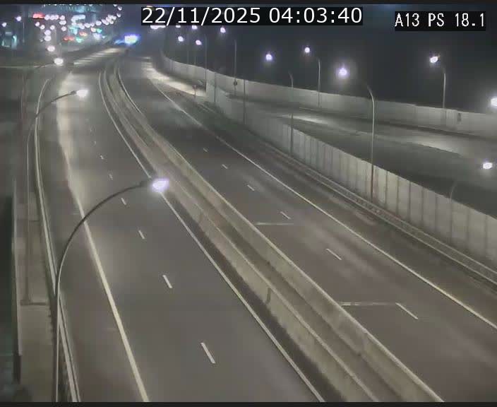 <h2>Traffic live webcam Luxembourg Dudelange - A13 direction Croix de Bettembourg - BK 18.1</h2>