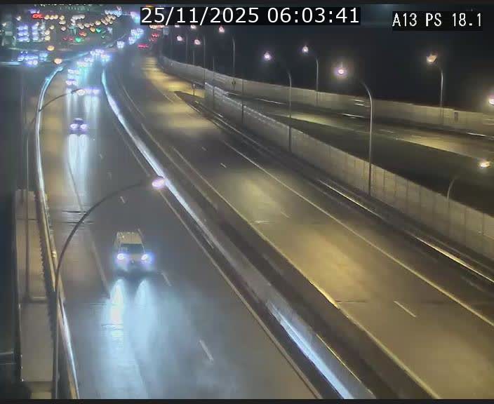 <h2>Traffic live webcam Luxembourg Dudelange - A13 direction Croix de Bettembourg - BK 18.1</h2>