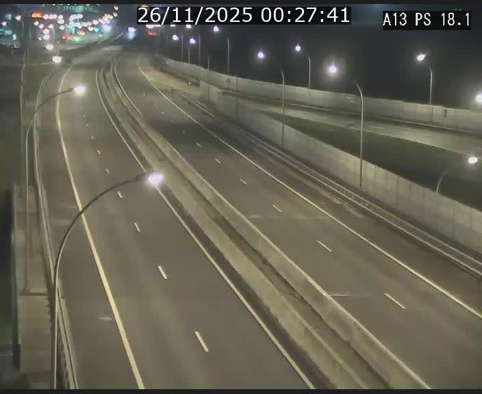 <h2>Traffic live webcam Luxembourg Dudelange - A13 direction Croix de Bettembourg - BK 18.1</h2>