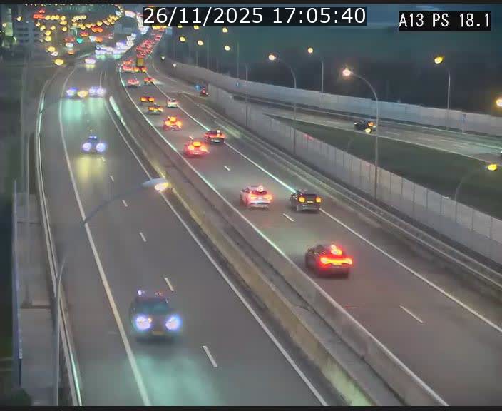 <h2>Traffic live webcam Luxembourg Dudelange - A13 direction Croix de Bettembourg - BK 18.1</h2>
