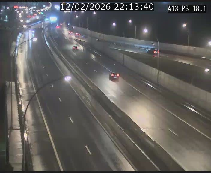 <h2>Traffic live webcam Luxembourg Dudelange - A13 direction Croix de Bettembourg - BK 18.1</h2>