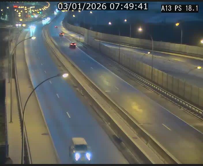 <h2>Traffic live webcam Luxembourg Dudelange - A13 direction Croix de Bettembourg - BK 18.1</h2>