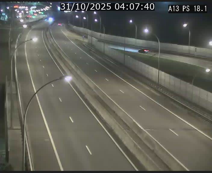 <h2>Traffic live webcam Luxembourg Dudelange - A13 direction Croix de Bettembourg - BK 18.1</h2>