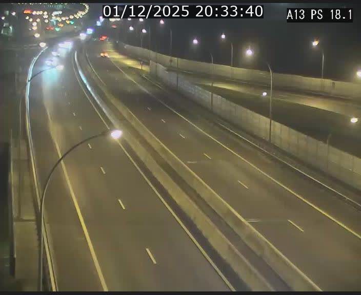 <h2>Traffic live webcam Luxembourg Dudelange - A13 direction Croix de Bettembourg - BK 18.1</h2>