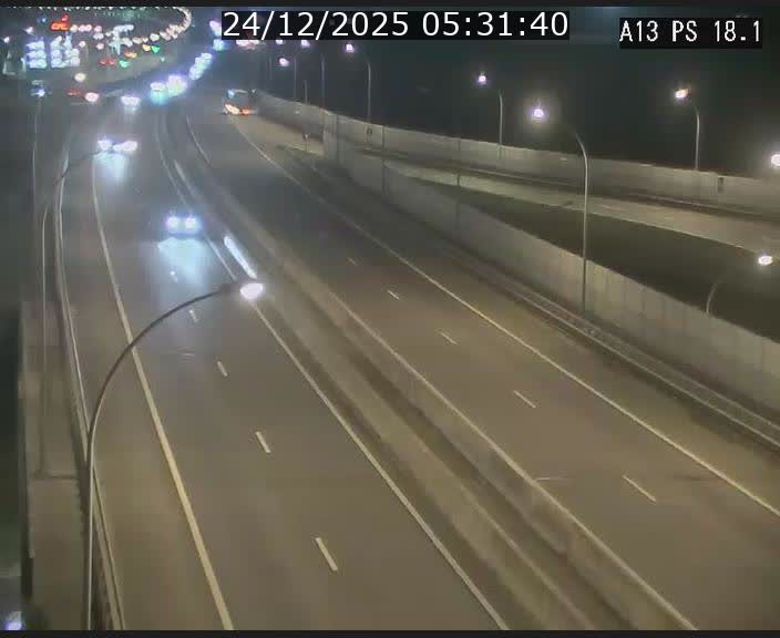 <h2>Traffic live webcam Luxembourg Dudelange - A13 direction Croix de Bettembourg - BK 18.1</h2>