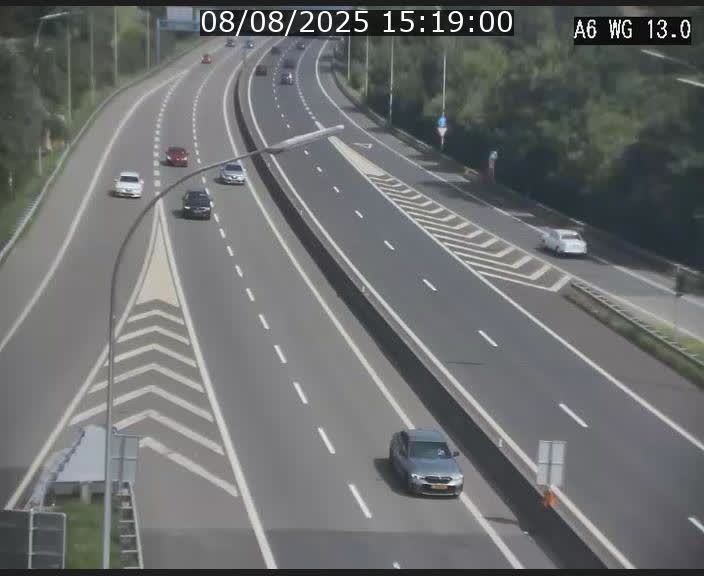 <h2>Traffic live webcam Luxembourg Mamer - A6 - BK 13 - direction Luxembourg/France/Allemagne</h2>