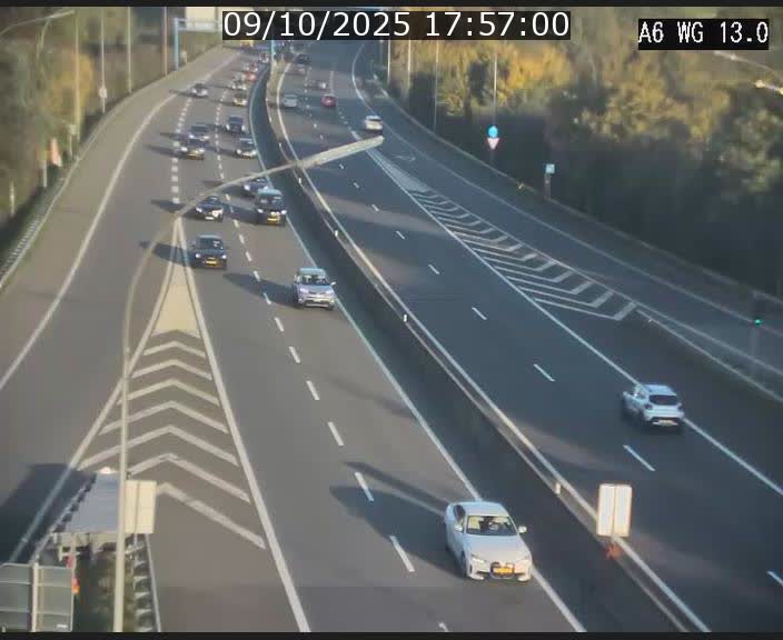 <h2>Traffic live webcam Luxembourg Mamer - A6 - BK 13 - direction Luxembourg/France/Allemagne</h2>