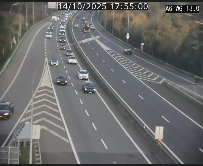 <h2>Traffic live webcam Luxembourg Mamer - A6 - BK 13 - direction Luxembourg/France/Allemagne</h2>