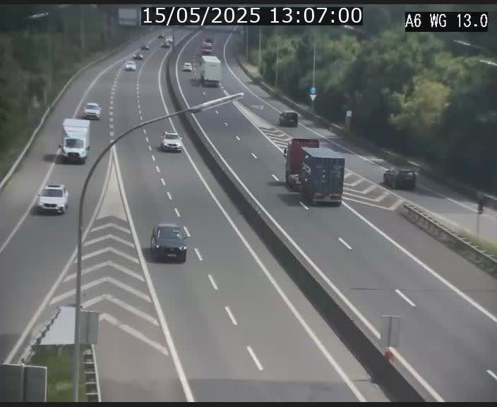 <h2>Traffic live webcam Luxembourg Mamer - A6 - BK 13 - direction Luxembourg/France/Allemagne</h2>