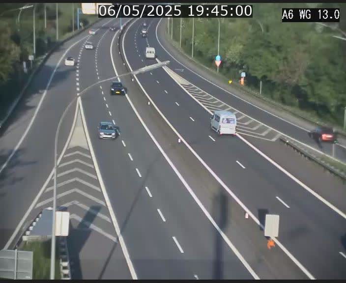 Traffic live webcam Luxembourg Mamer - A6 - BK 13 - direction Luxembourg/France/Allemagne