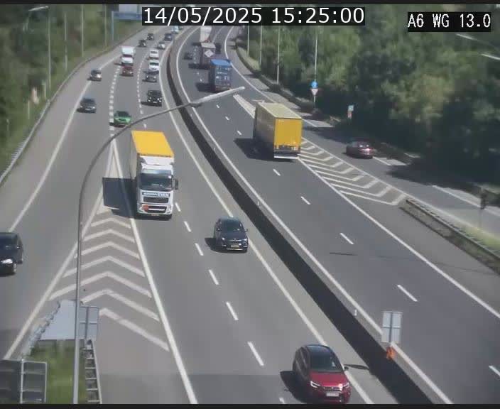 Traffic live webcam Luxembourg Mamer - A6 - BK 13 - direction Luxembourg/France/Allemagne