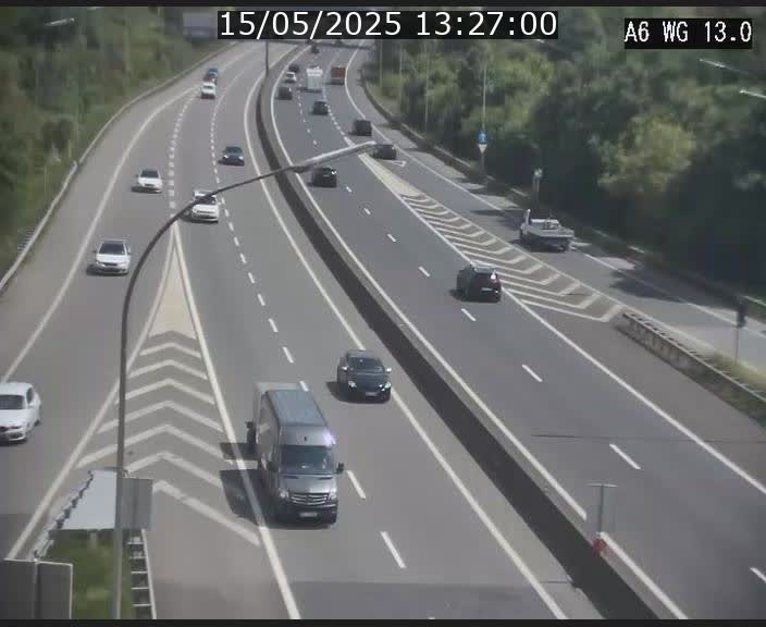 Traffic live webcam Luxembourg Mamer - A6 - BK 13 - direction Luxembourg/France/Allemagne