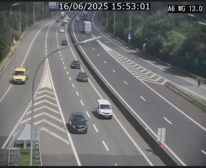 Traffic live webcam Luxembourg Mamer - A6 - BK 13 - direction Luxembourg/France/Allemagne