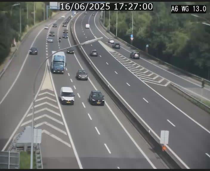 Traffic live webcam Luxembourg Mamer - A6 - BK 13 - direction Luxembourg/France/Allemagne