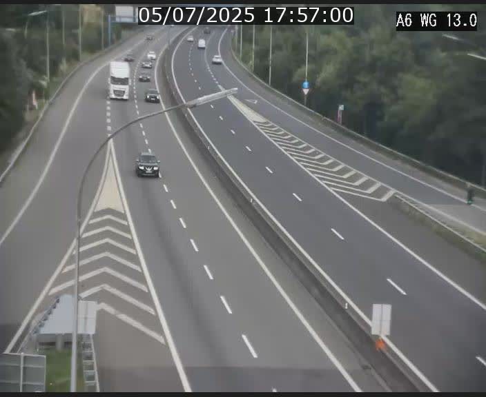 Traffic live webcam Luxembourg Mamer - A6 - BK 13 - direction Luxembourg/France/Allemagne