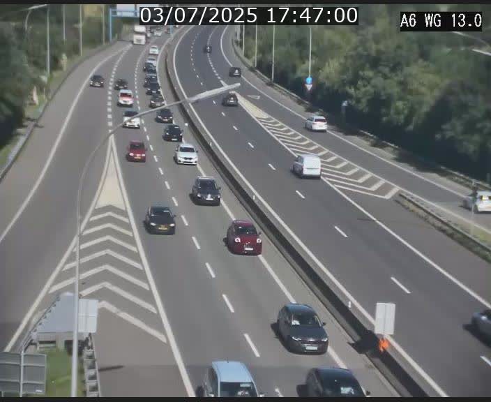 Traffic live webcam Luxembourg Mamer - A6 - BK 13 - direction Luxembourg/France/Allemagne