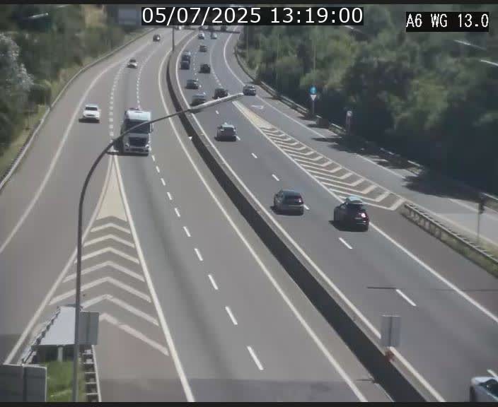 Traffic live webcam Luxembourg Mamer - A6 - BK 13 - direction Luxembourg/France/Allemagne
