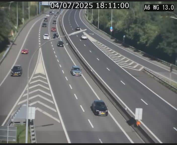 Traffic live webcam Luxembourg Mamer - A6 - BK 13 - direction Luxembourg/France/Allemagne