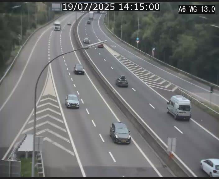 Traffic live webcam Luxembourg Mamer - A6 - BK 13 - direction Luxembourg/France/Allemagne