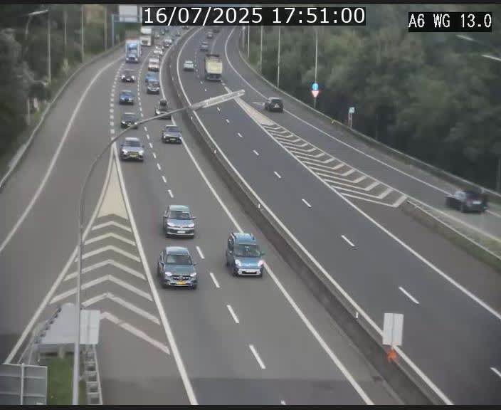 Traffic live webcam Luxembourg Mamer - A6 - BK 13 - direction Luxembourg/France/Allemagne