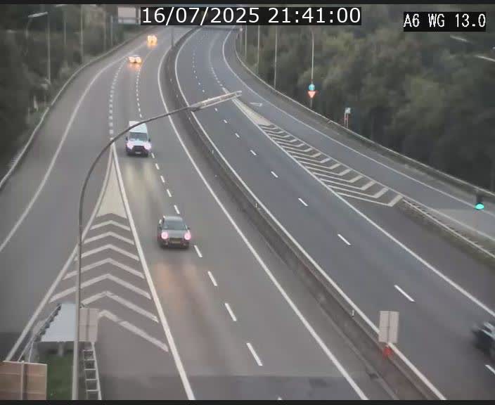 Traffic live webcam Luxembourg Mamer - A6 - BK 13 - direction Luxembourg/France/Allemagne