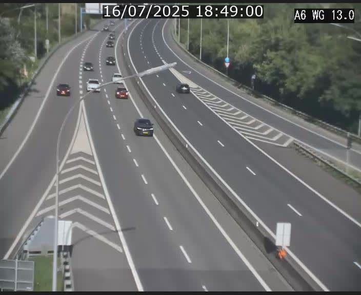 Traffic live webcam Luxembourg Mamer - A6 - BK 13 - direction Luxembourg/France/Allemagne