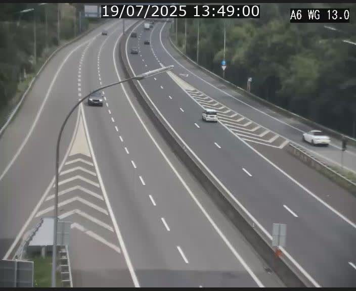 Traffic live webcam Luxembourg Mamer - A6 - BK 13 - direction Luxembourg/France/Allemagne
