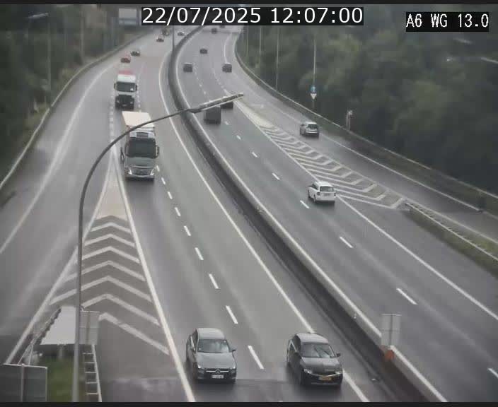 Traffic live webcam Luxembourg Mamer - A6 - BK 13 - direction Luxembourg/France/Allemagne