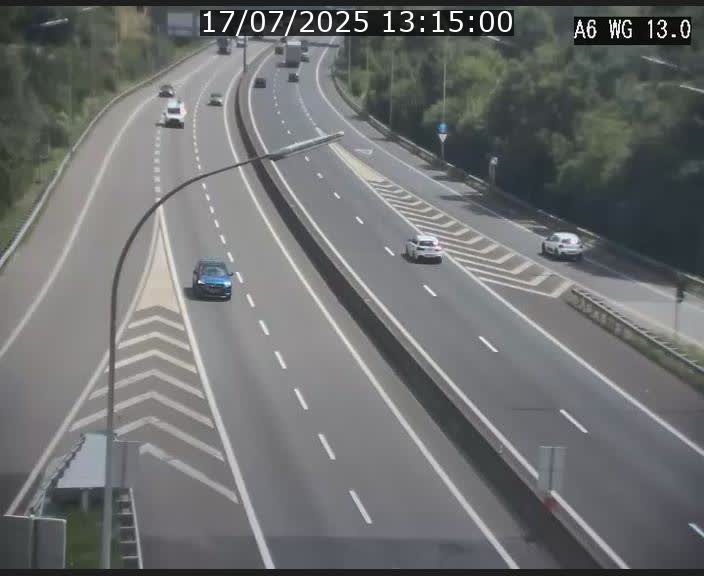Traffic live webcam Luxembourg Mamer - A6 - BK 13 - direction Luxembourg/France/Allemagne